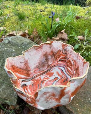 Laurence Llewelyn-Bowen Instagram - Join us @llewelynbowen in Cirencester on Saturday 27 April for a very special Marbling with Clay workshop !!!

Grab one of the remaining spaces for a sumptuous afternoon of crafty creations in air dried clay chez LLB in the heart of the Cotswolds 🤩

You’ll learn how to make fabulous, on trend marbled trinket trays and dishes, while sipping tea, nibbling cakes and enjoying some banter with Sarah P & LLB!!

You’ll take away your marbled masterpieces at the end of the afternoon, along with a beautiful new skill that even beginners can master 💪🏾

Bookings open now: relovedmanchester.com

#cotswoldslife #cotswoldstyle #marblinginclay #marblingart #mycreativebiz #springcrafts #myhousethismonth #eclecticdecor #marblingstudio #creativeworkshop #creativeart #pottyaboutpottery #ceramicsofinstagram #ceramicstudio #ukceramic #diyhomedecor #cotswoldsculture #craftworkshop #eclectically_made