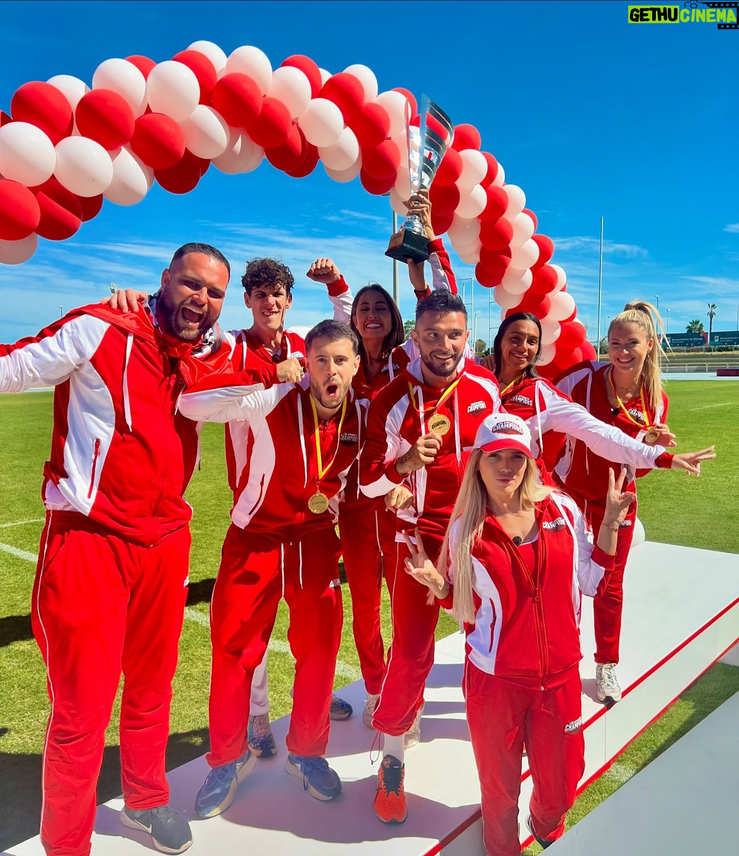 Laurent Maistret - 11.1K Likes - Et voilà, c’est la fin des Apprentis Champions.
Ce soir c’est le dernier épisode 🥹
Un grand bravo à tous pour cette émission riche en sport 🏊♂️🏃🏾♂️🏅
Un grand bravo à tous les candidats d’avoir tout donné pour leurs associations et aux coachs qui les ont aidés à se surpasser 🙌
Bravo à toute l’équipe de @banijayfrance , à @bengiaz et à @florencefayard pour ce tournage 👏🏼👏🏼 et à @w9officiel pour sa confiance.