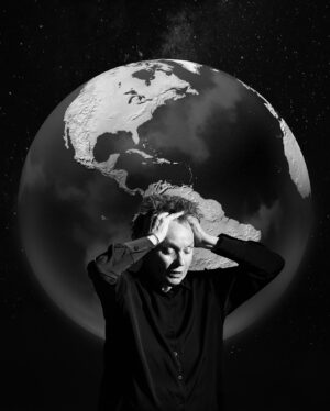 Laurie Anderson Instagram - ARK: UNITED STATES PART 5

Marking the end of the world in a momentous mix of music, cinematic imagery, songs and stories, ARK is a new live stage work from legendary multi-media artist Laurie Anderson.

The data clouds break. 
Systems are failing. We are on our own. What now?

November 12-24 @factory_international 
Manchester

Link above in bio

📷 by @ebruyildiz