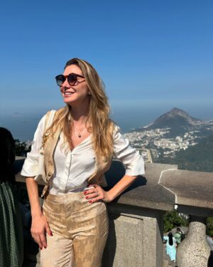 Lavínia Vlasak Instagram - # Tbt de um lindo e recente batizado num dos lugares mais lindos do mundo! Viva JF e família amada e querida! ❤️🥰

@melissajannuzzi