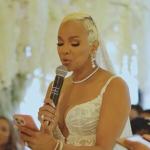 LeToya Luckett Instagram - ✨ANSWERED PRAYER✨

Decor || @floraeventi 
Cake || @whomadethecakehouston 
Ballerina || Kamryn (en pointe studios)
Venue || @letesserae 
Wedding planner || @harperevents 
Video || @sterlingpics 
Photographer || @haileygolich 

#Just2BColes2U
Grateful ✨
@taleo47