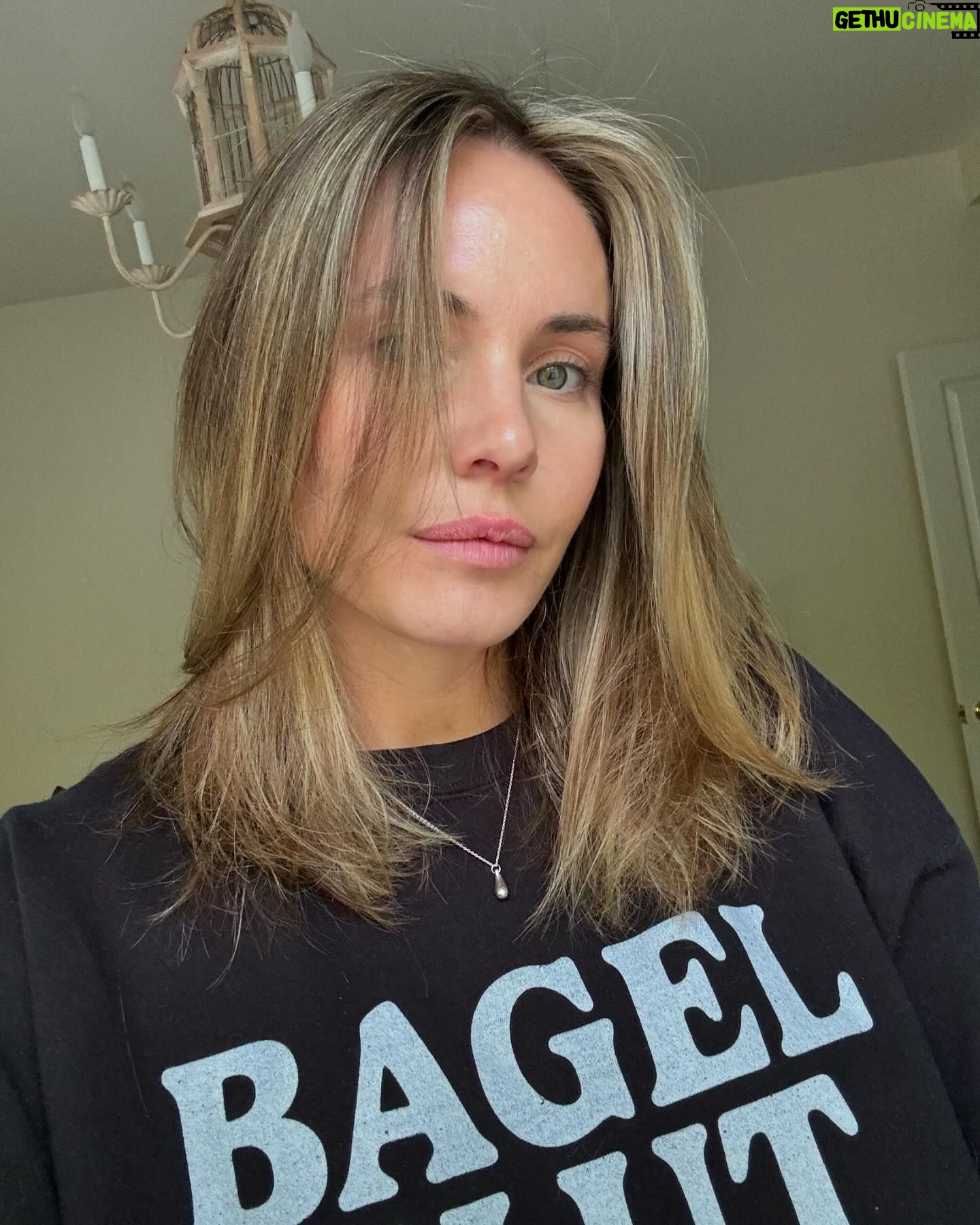 Leah Pipes - 12.9K Likes - Sweatpants gave. Lewks served. Memories made. Such is life.