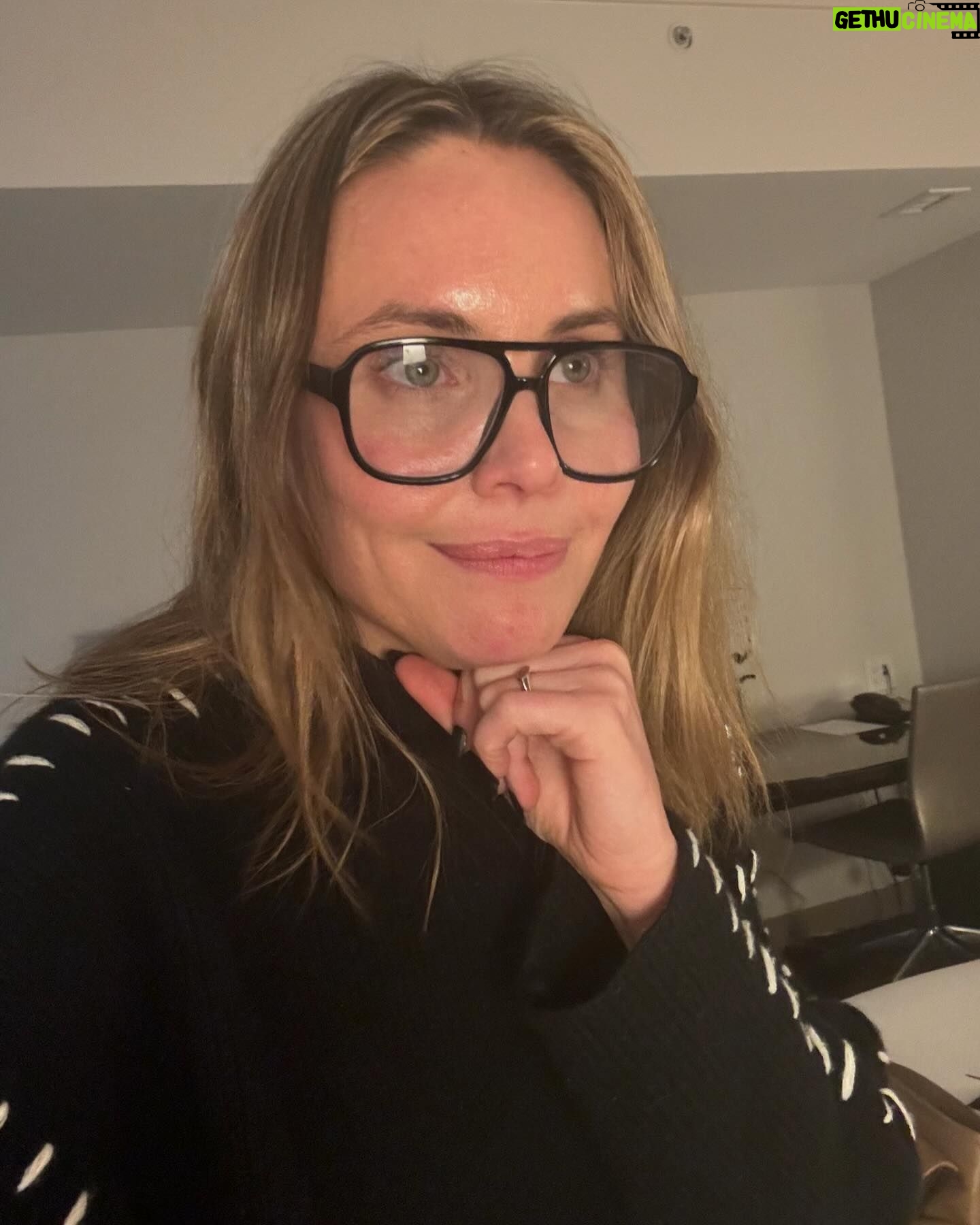 Leah Pipes - 12.9K Likes - Sweatpants gave. Lewks served. Memories made. Such is life.