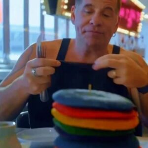 Leandro Hassum Instagram - Casal é tudo igual! Só muda o endereço. Em Niterói ou em Vegas nada muda hahaha. Os Hassums já está na grade do @multishow.