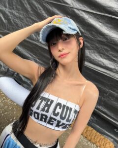 Actress Lee Chae-young HD Instagram Photos and Wallpapers July 2024