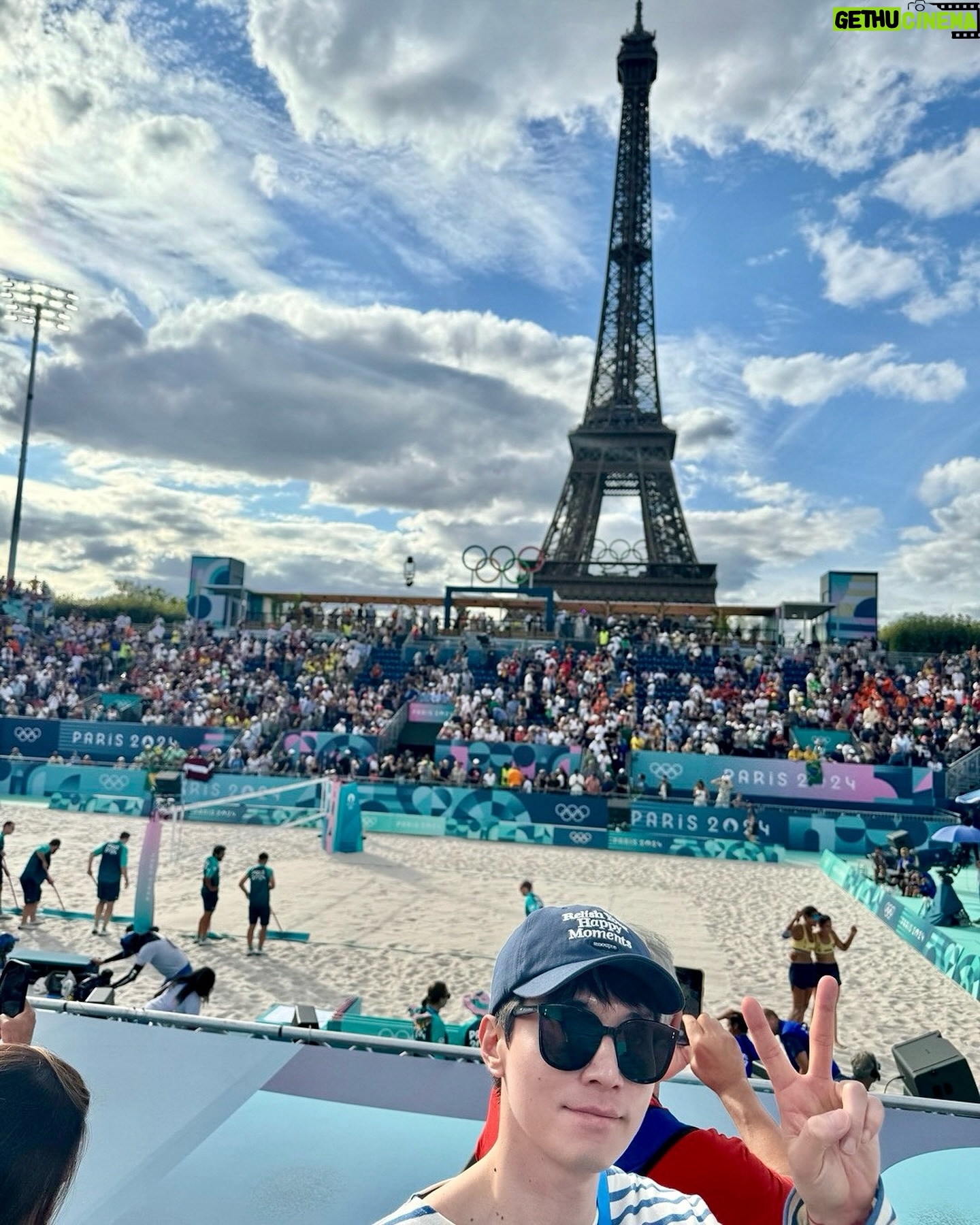 Lee Dong-wook - 1.7 Million Likes - paris 2024