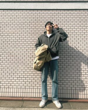 Lee Gi-taek Instagram - Fukuoka, 하루에 6끼 여행 시작 ✈️