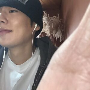 Lee Gi-taek Instagram - ☕️