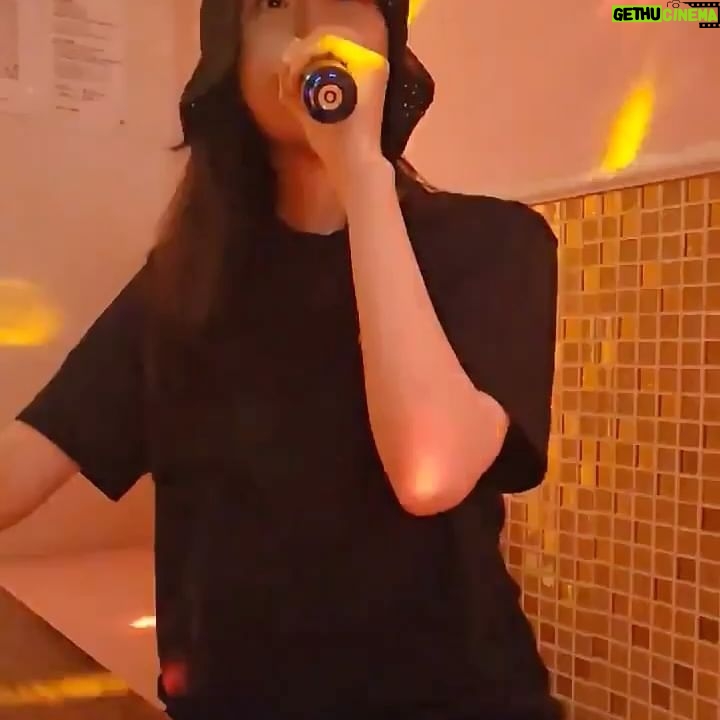 Lee Hae-ri - 23.6K Likes - 아 정말 너무 덥다
코인 락페 올 사람??
천년의❤️
My Way
구래서 구대눈