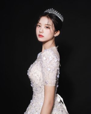 Lee Jae-si Instagram - ✨