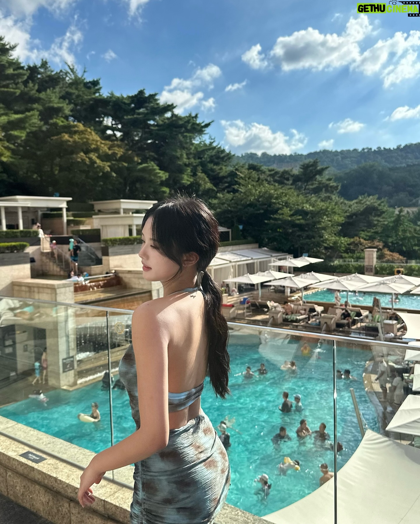 Lee Jae-si - 26.3K Likes -