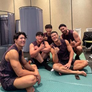 Lee Jae-yoon Instagram - TEAM!🔥

Will we survive…
(Feat. 성빈아…)

#피지컬100
#피지컬100시즌2 
#physical100
#physical100season2

@netflix