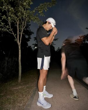 Lee Jae-yoon Instagram - Fun. run. 🏃🏻🏃🏻🏃🏻

#iateabug
#run
#nike