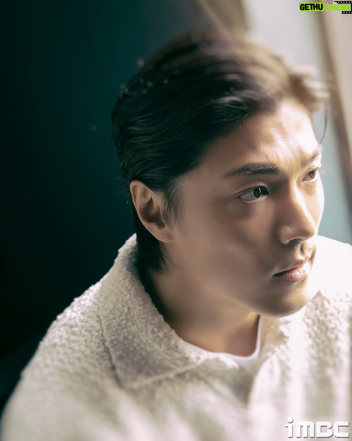 Lee Jae-yoon - 21.7K Likes - Interview w/ iMBC
멋있는척. 치명적인척.
Photo Credit: iMBC
#physical100
#interview