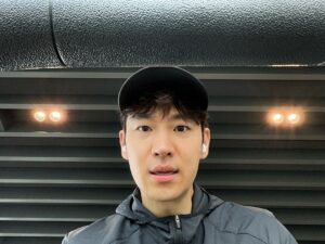 Lee Je-hoon Instagram - 🌥️
