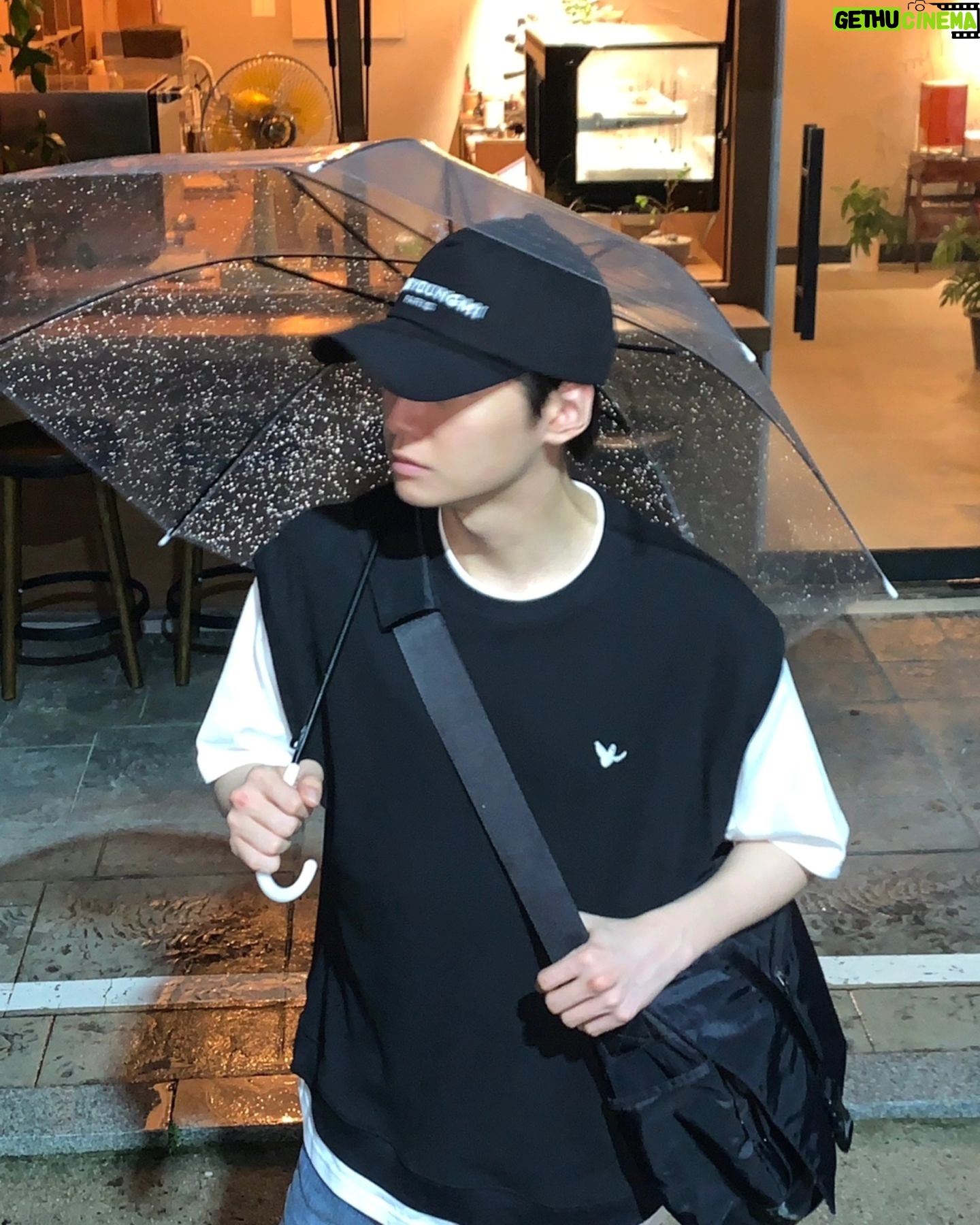 Lee Jin-hyuk - 13.4K Likes - 🌧️☔️