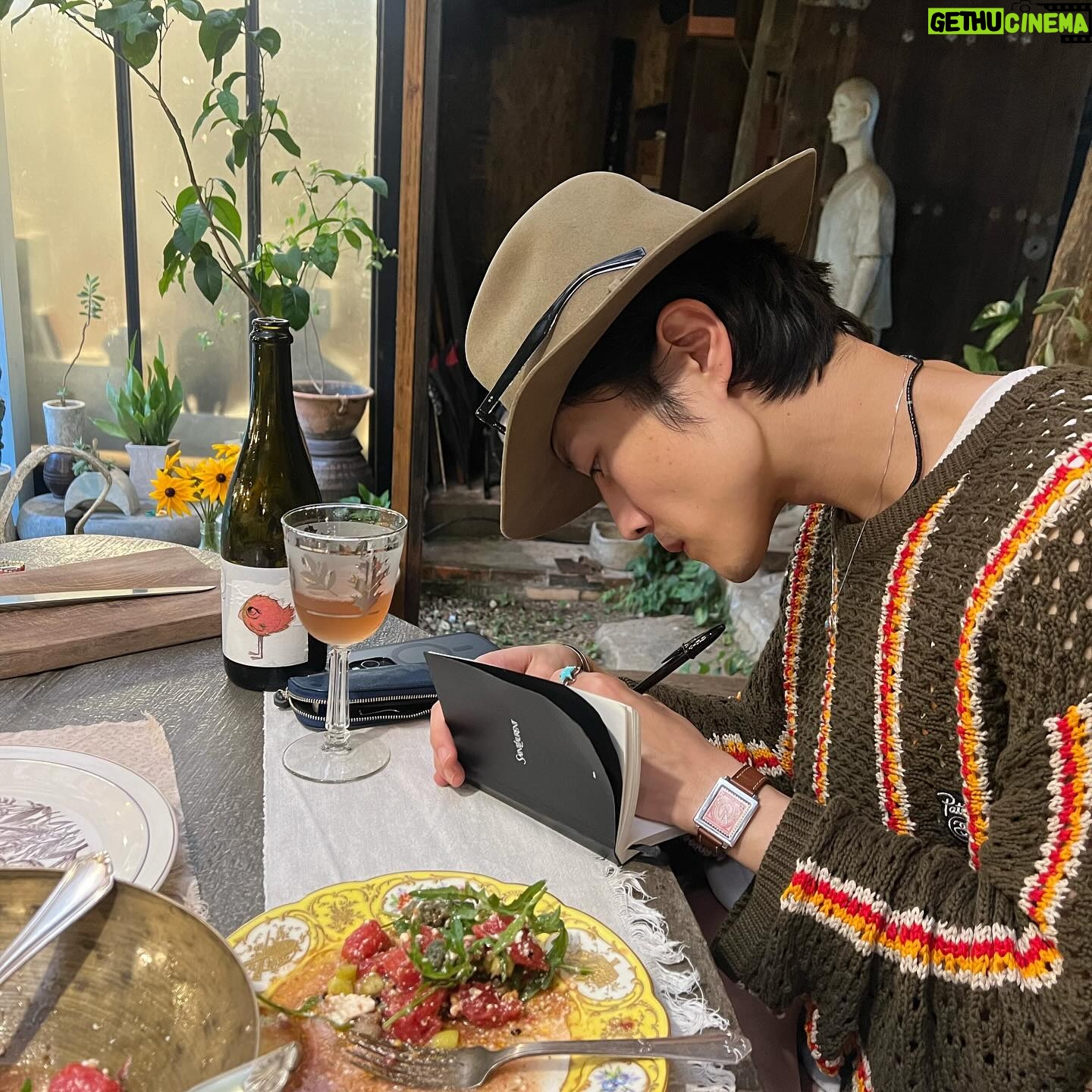 Lee Jong-won - 102.3K Likes - ☔️🍃🌬️