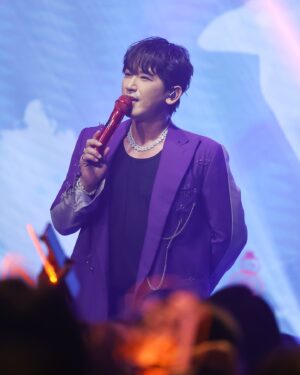 Lee Min-woo Instagram - 2024 Ⓜ️ “Original Intention” 초심❤️‍🔥

이번 생일기념 엠콘을 위해 
무한 사랑과 무한 체력을 쏟아내준 
내사랑둥이 엠귤들🍊🧡🫶
정말정말 고생많았다귤~👍💕
무대에서 본업 할때가 가장 행복하다귤🥹

오래오래 더 즐겁고 재밌게 만들어 줄 수 있도록 
신화창조 귤들만을 위해서 초심 잃지 않고 더 노력할게‼️

두둥실 설레이는 마음만 가득해줘😊
보고싶을거야~🥲 곧! 또 다시 만나자귤~💕
이번에 메리엠 가야지~~‼️ 시간들 내줘라귤🧡
알겠지⁉️😊

그리고,

우리 엠벤져스‼️
윤종이형, 선영누나, 정애누나, 은희, 준우,
병대형, 동왕, 다은, 준혁이, 
진석이형, 재용, 수민, 광열이,
욘세찌나, 원영, 쩡이, 경미, 건형이,
무대감독 은영(조감독 현진/프롬프터 우영이)
조명감독 친구 종환(조감독 인수)
음향감독 성수(조감독 주애)
VJ 전 영
예쁜의상 브라이덜 공 진환이형💕
생일축하하러 와준 내동생 충재🍊

우리 신화창조와 엠벤져스가 있었기에
정말 행복했던 공연이었습니다~🥰

다시 한번 모두들 진심으로 감사드립니다🙏

I M U~🧡🧡🧡