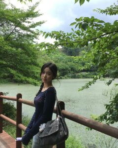 Actress Lee Re HD Instagram Photos and Wallpapers July 2024