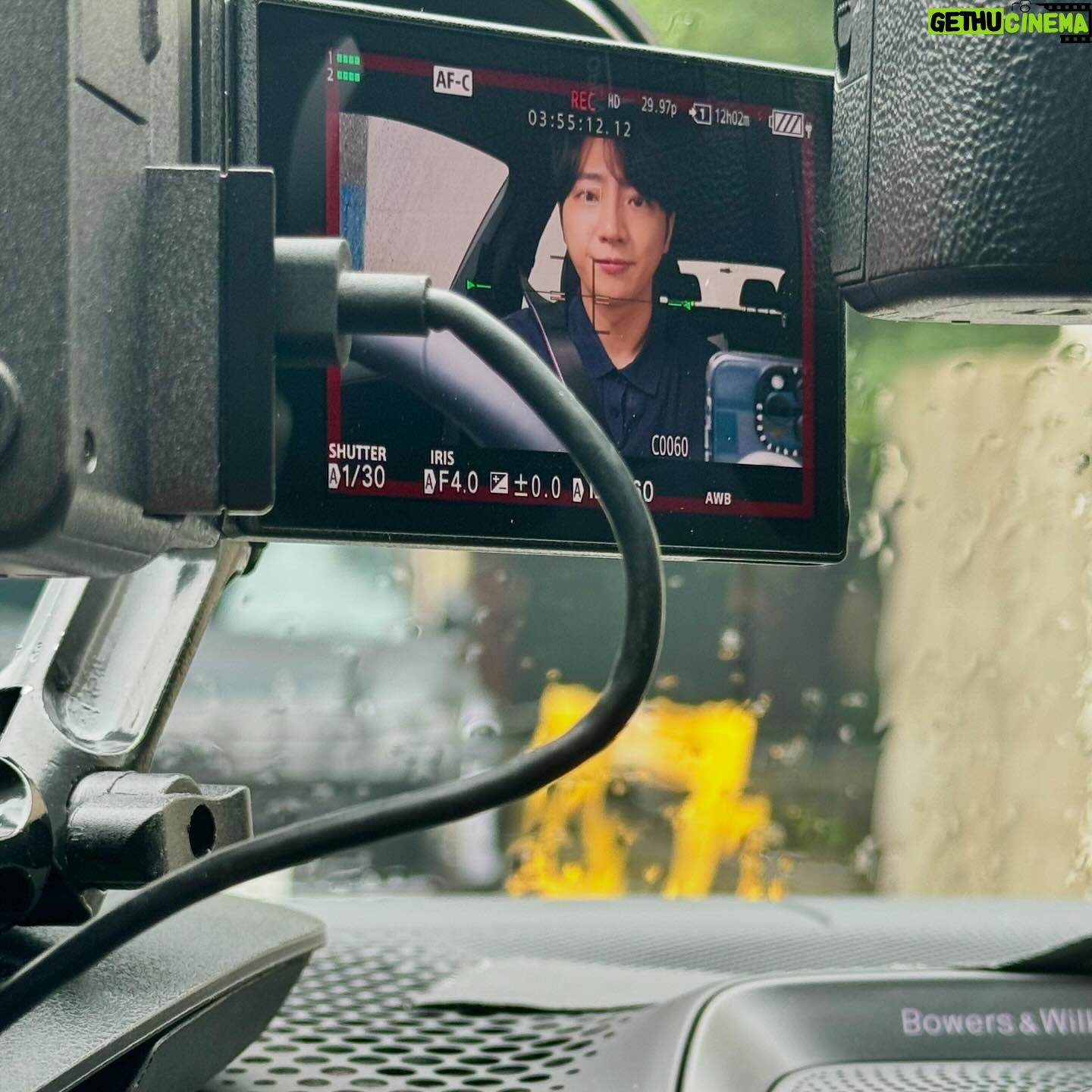 Lee Sang-yeob - 135.3K Likes - 저는 잘 지내고 있답니다.
어디에 계시든 무엇을 하시든 다들 잘 지내고 있기를..
모두 비 피해 없이 잘 지나가길..
#BMW #X7M60i @bmw_kolonmotors @bmw_korea @jimmy__son 👍