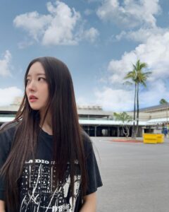 Actress Lee Se-young HD Instagram Photos and Wallpapers May 2024