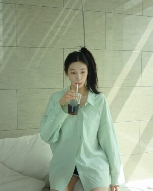Lee Seo-bin Instagram - 여름맛하루하루🍏
🍈🌱🍉⛱️🍀🥗🥙