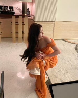 Lee Si-woo Instagram - 🍊 #소용없어거짓말