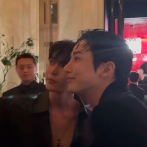 Lee Soo-hyuk Instagram - @dolcegabbana ❣️