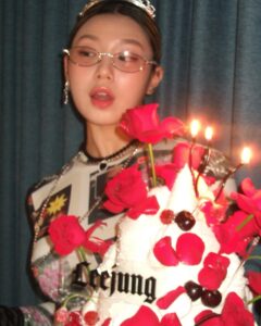 Actress Leejung Lee HD Instagram Photos and Wallpapers August 2024
