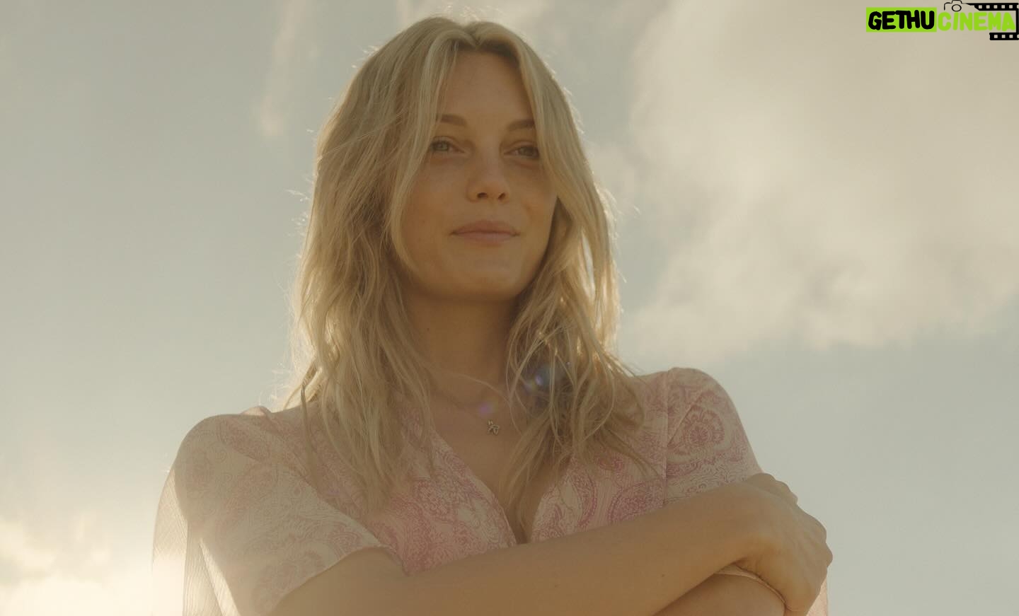 Leila George - 11.6K Likes - "Have you always been faithful?" - Catherine Ravenscroft (2001)
Disclaimer*, the 7-part event, premieres October 11th on @appletv