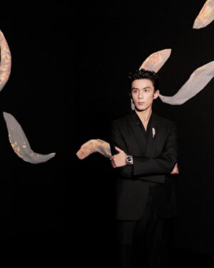 Leo Wu Instagram - A Nice day! @jc.babin @bvlgari#Bvlgari#BvlgariJewelry#Serpenti#SerpentiFactory