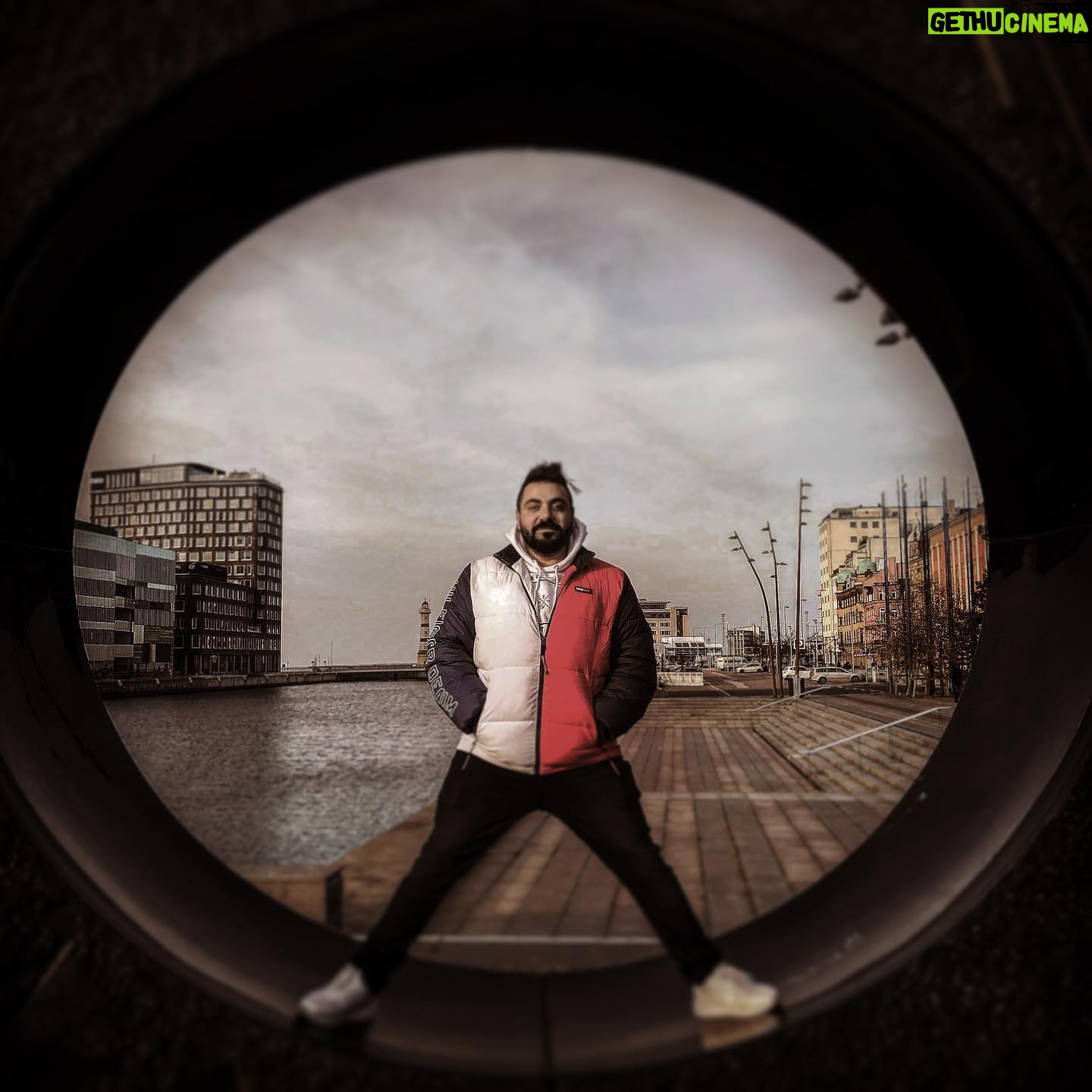 Leo Yılmaz - 775 Likes - “One of the most courageous things you can do is identify yourself, know who you are, what you believe in and where you want to go.” Never stop believing or moving! #malmö #travel