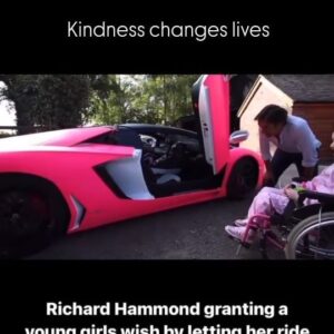 Leon Logothetis Instagram - This melted my heart and made my day. I hope this makes your day too. Kindness is the most powerful act a human can do ❤️

#kindness #thekindnessdiaries #leonlogothetis #bekind #gobekind #randomactsofkindness #spreadkindness #kindnessmatters #choosekindness #channelkindness #kindnessrocks #youmatter #kindnessdiaries #randomactsofkindness #alwaysbekind #rak #kindnessisstrength #empathymatters #attitudeofgratitude #kindnesssuperhero #gobebrave