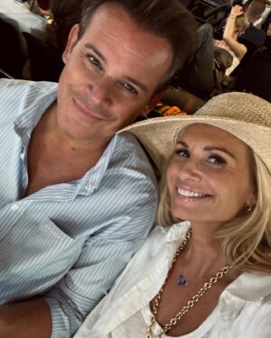 Leontine Borsato Instagram - PUGLIA ROADTRIP 
LECO & LEONTINE 🇮🇹 

Leco kende Puglia nog niet, dus het was de hoogste tijd om hem dit mooie authentieke stuk van Italië te laten zien. Het werd een week vol mooie gesprekken, huilen van het lachen, glammen met haar en make-up en fan-tas-tisch eten op veel prachtige verschillende plekken. Lieve Leec, thanks voor 35 jaar vriendschap én voor deze heerlijke één op één roadtrip. Het voelde weer als vanouds 🖤 
En voor iedereen die Puglia nog wilt ontdekken of nog tips nodig heeft: volg @ciaobellamoments 🇮🇹
