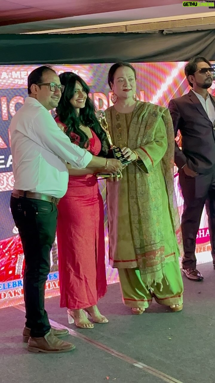 Leslie Tripathy - 7K Likes - Jai Jagannath I got Youth Icon Award š¤©š§æ By Legend Iconic Actress Mandakini Maāam and Film Producer Uttam Bhansali ji , Shiba Shaikh ji , Ganesh Sahu ji In Mumbai Sahara Star Hotel on 10th August 2024
SHIBA MEDIA WORK @shiba_media_work
PRESENTS
Youth Icon Indian Award 2024
ORGANIZERS:
Shiba Shaikh & Ganesh Shahu
@shiba_____official @shahu8930
CO ORGANIZER: Uttam Bhansali
@u_bhansali3
#lezlietripathy #leslietripathy #YouthIconIndianAward2024 #viral #viralreels #viralvideos #bollywoodactress