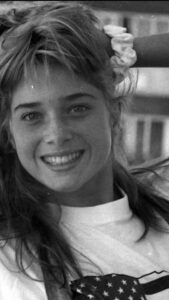 Actress Letícia Spiller HD Instagram Photos and Wallpapers August 2024