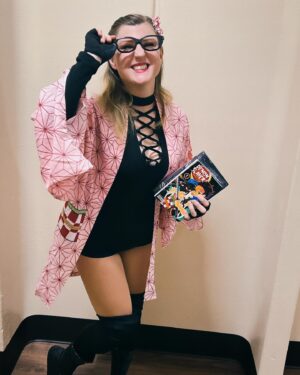 Leva Bates Instagram - What a lil stinker! 

Had a fun time in Marietta for @americanwarriorwrestling!