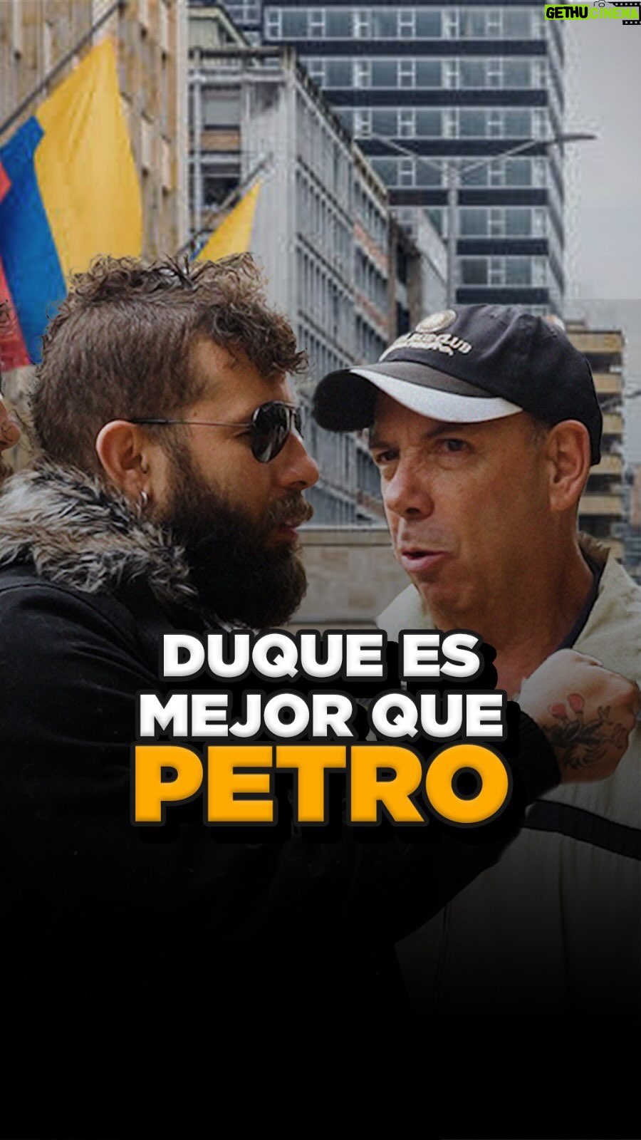 Levy Rincón - 5K Likes - "El gobierno de Duque fue mejor que el de Petro, la corrupción que hubo no me importa y la economía era mejor así el dólar estuviera más caro… ojalá vuelva Uribe porque estaba acabando con las guerrillas y los falsos positivos son un invento de Petro" ¡Háganme el favor pues!
Vox Pop completo desde las 6 pm en mi canal de YouTube ¡Link en la Bio! ☝️
¿Gobierno de Duque o Gobierno de Petro!