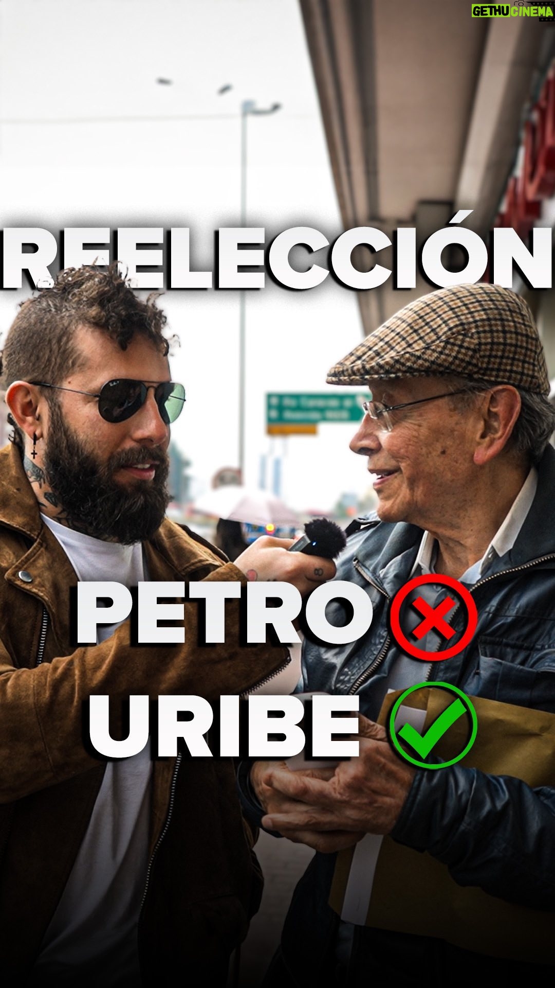 Levy Rincón - 6.2K Likes - “A mí me parece que Petro es un dictador y Uribe un demócrata que sí tiene derecho a reelegirse porque es mejor una dictadura de Uribe que una de Petro”
Vox Pop hoy desde las 6 pm en mi canal de Youtube
Link en la Bio 👆