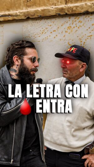 Levy Rincón Instagram - El arte de querer decir de todo y no decir nada al mismo tiempo. 

¿Usted es uribista? Claro que shí. 

Vox pop completo en mi canal de YouTube. 

Link en la bio 👆