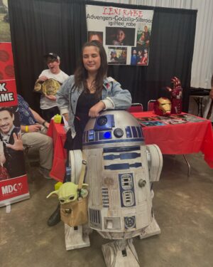 Lexi Rabe Instagram - Having a blast @mightyconconventions #comiccon #marvel