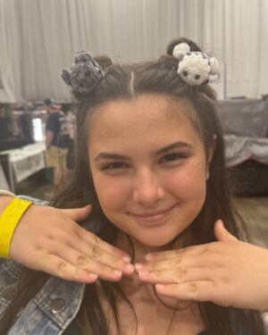 Lexi Rabe Instagram - Having a blast @mightyconconventions #comiccon #marvel