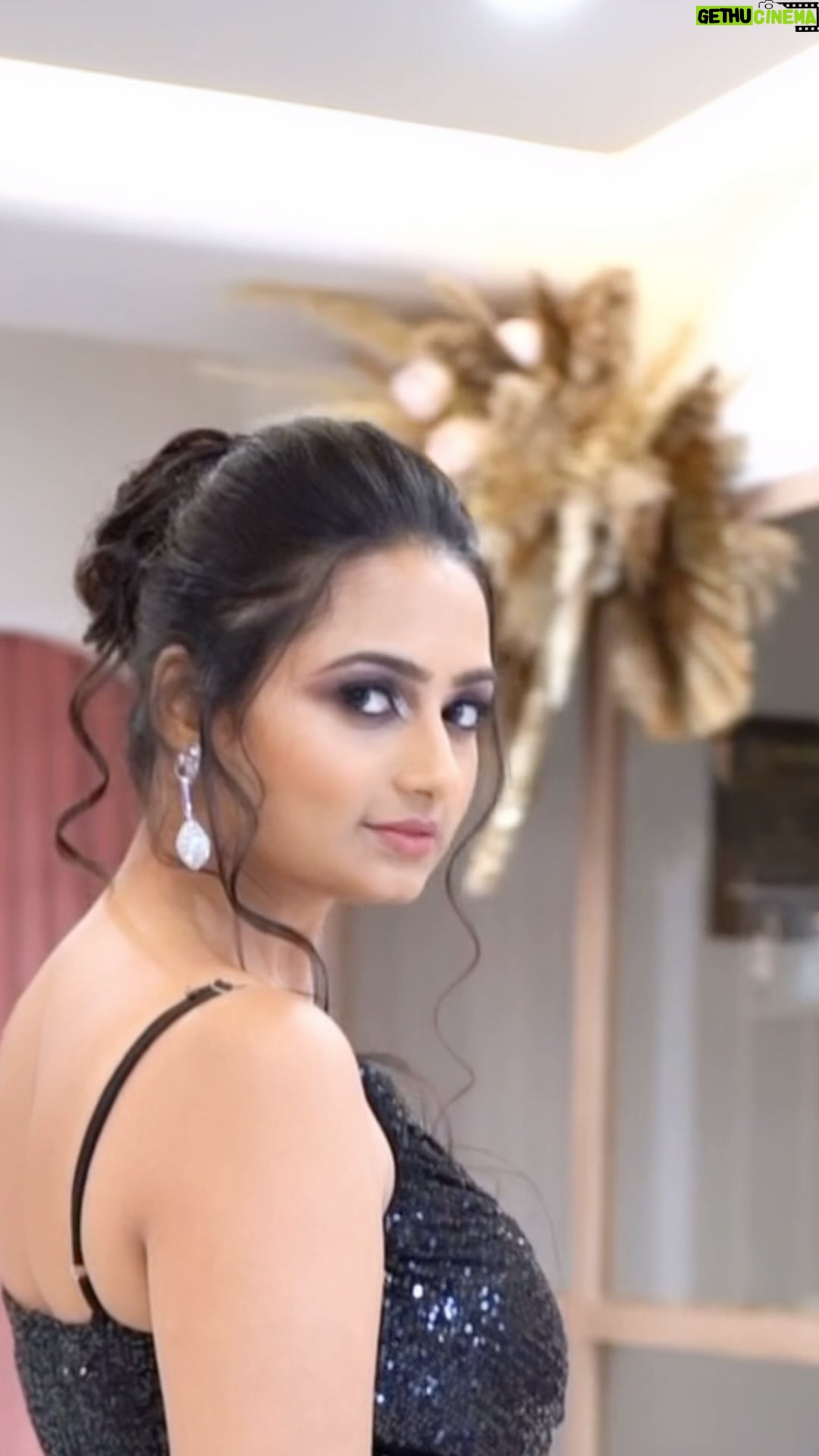 Likitha Murthy - 20.8K Likes - Aasa kooda🖤✨
#trending #aasakooda