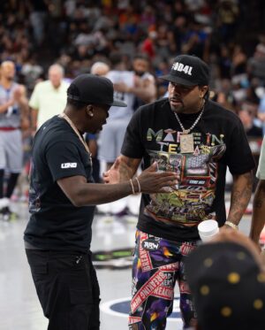 Lil' Flip Instagram - “ YESTERDAY WAS A #GOODDAY 🏀 I GOT TO SEE MY FORMER LOUD RECORDS LABEL MATE @xzibit AND THE GOAT 🐐 @juliuserving 🏆🏀TRIED ON @xzibit ⛓  AND THEN I WAS WIT MY #SCREWEDUPCLICK🔩 BROTHERS @chriswizzzard_suc & @donke713 AS WELL! & MY #CLOVERLAND🍀 BROTHER @dr.zalean & MY @gtdigitaldistribution BROTHER @fatheplug 🔌 AND MR. #NWA @icecube & @thebig3 & @therealdubwc 🐐🐐🐐🐐🐐🐐🐐🐐🐐🤠✊🏾🎶🍀💯 #SANANTONIO WAS #TRILL 🫡  #333 “
PHOTOS BY: @CoolyFilms