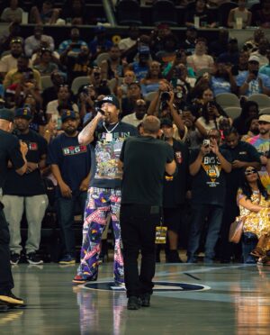 Lil' Flip Instagram - “ YESTERDAY WAS A #GOODDAY 🏀 I GOT TO SEE MY FORMER LOUD RECORDS LABEL MATE @xzibit AND THE GOAT 🐐 @juliuserving 🏆🏀TRIED ON @xzibit ⛓  AND THEN I WAS WIT MY #SCREWEDUPCLICK🔩 BROTHERS @chriswizzzard_suc & @donke713 AS WELL! & MY #CLOVERLAND🍀 BROTHER @dr.zalean & MY @gtdigitaldistribution BROTHER @fatheplug 🔌 AND MR. #NWA @icecube & @thebig3 & @therealdubwc 🐐🐐🐐🐐🐐🐐🐐🐐🐐🤠✊🏾🎶🍀💯 #SANANTONIO WAS #TRILL 🫡  #333 “
PHOTOS BY: @CoolyFilms