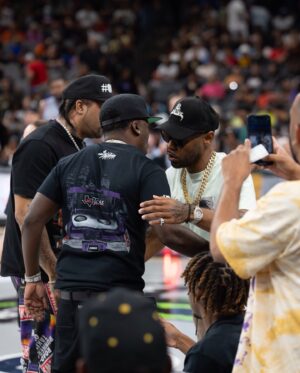 Lil' Flip Instagram - “ YESTERDAY WAS A #GOODDAY 🏀 I GOT TO SEE MY FORMER LOUD RECORDS LABEL MATE @xzibit AND THE GOAT 🐐 @juliuserving 🏆🏀TRIED ON @xzibit ⛓  AND THEN I WAS WIT MY #SCREWEDUPCLICK🔩 BROTHERS @chriswizzzard_suc & @donke713 AS WELL! & MY #CLOVERLAND🍀 BROTHER @dr.zalean & MY @gtdigitaldistribution BROTHER @fatheplug 🔌 AND MR. #NWA @icecube & @thebig3 & @therealdubwc 🐐🐐🐐🐐🐐🐐🐐🐐🐐🤠✊🏾🎶🍀💯 #SANANTONIO WAS #TRILL 🫡  #333 “
PHOTOS BY: @CoolyFilms
