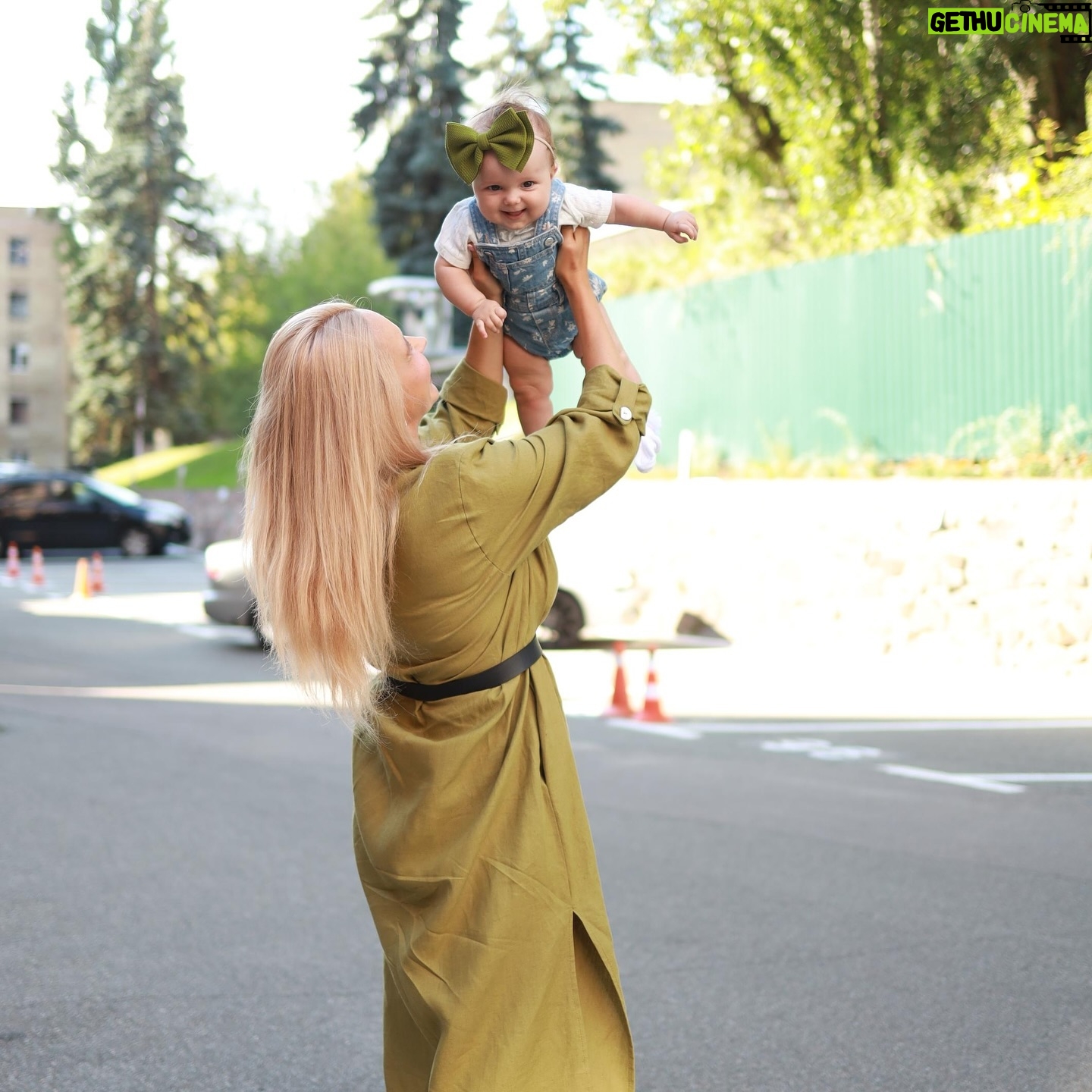 Liliia Rebryk - 53.6K Likes - Серпневі понеділки бувають й такі!😍
Foto @tsaruk.photo