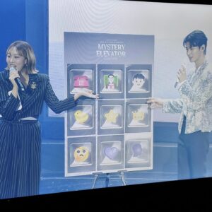 Lim La-la Instagram - 차은우님 팬콘서트 MC 하고왔어요💜
반겨준 아로하분들 고맙습니다😭
남편쪽보다 몸이 기울어진건
기분탓일고야...ㅋㅋㅋㅋㅋㅋㅋ
I just finished being the MC for Cha Eun-woo's fan concert💜
Thank you to the AROHA who welcomed me.😭
It's just your imagination that my body was leaning towards Eun-woo.

#엔조이커플 #enjoycouple #임라라 #손민수
#차은우 #팬미팅 #MC #fanconcert
#chaeunwoo #차은우 #mysteryelevator #MC라라