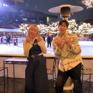 Lim La-la Instagram - 최애 수호 #첫눈챌린지 올라온 날 나도 올린다❄️
#엔조이커플 #임라라 #손민수 #첫눈 #챌린지