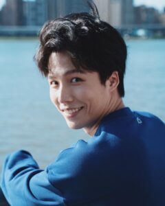 Actor Lin Yu HD Instagram Photos and Wallpapers December 2023